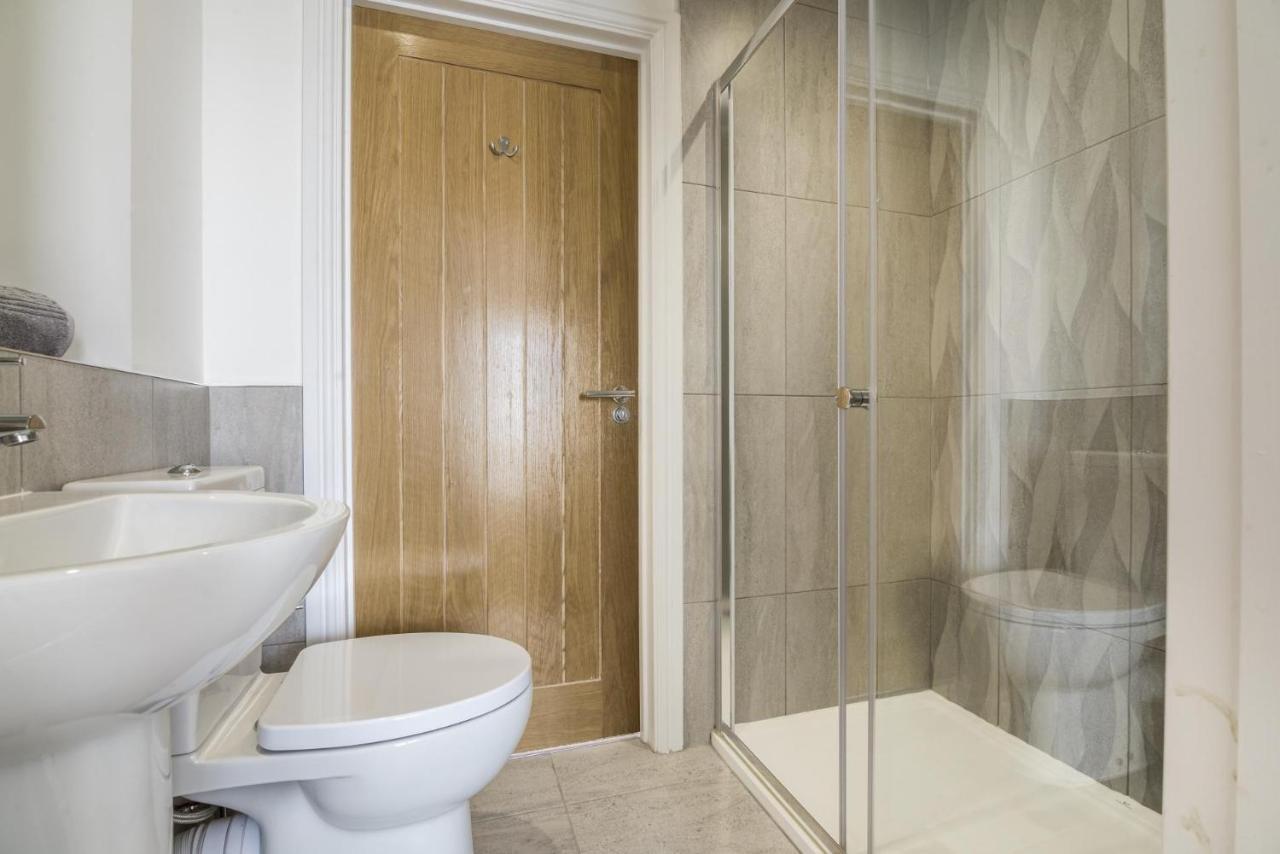Milford Street - 5 Bedroom Luxurious Holiday Home - Saundersfoot Buitenkant foto